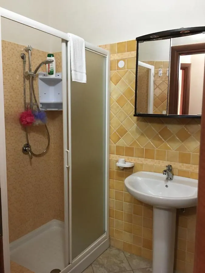 Pineta Sul Mare Apartment Castelluzzo