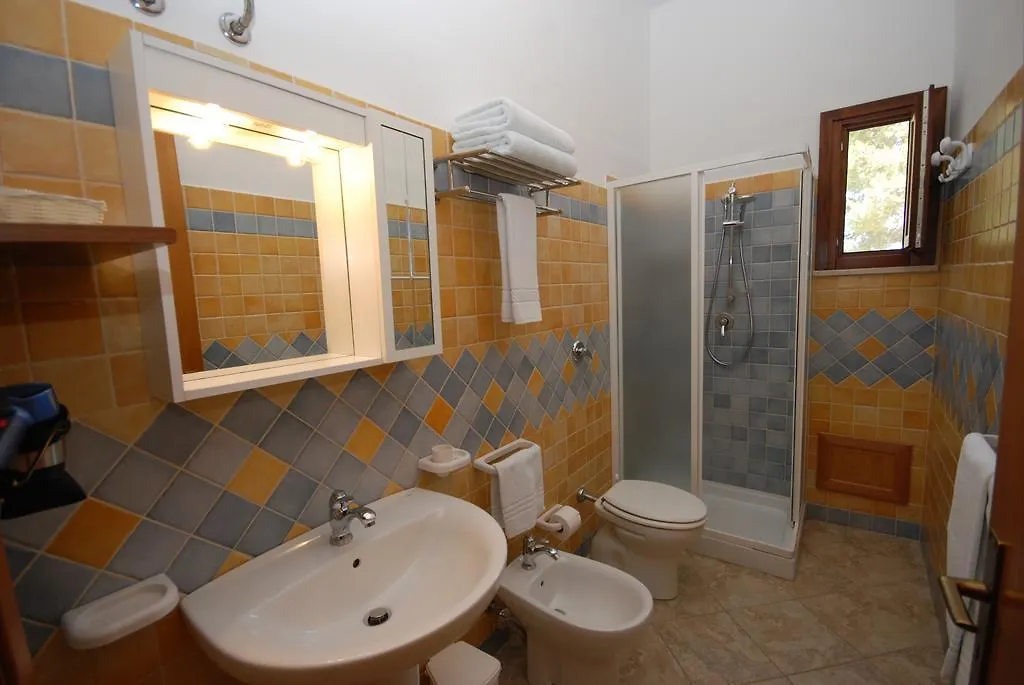 Pineta Sul Mare Apartment Castelluzzo Italy