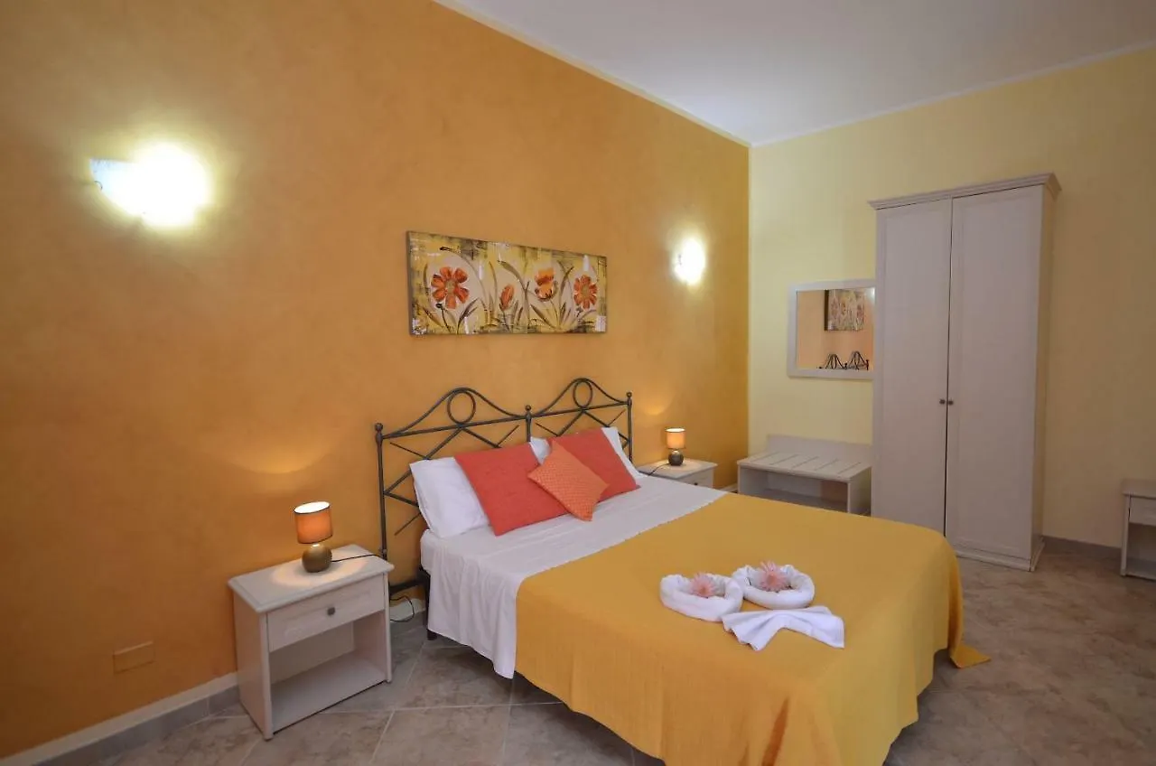Pineta Sul Mare Apartment Castelluzzo