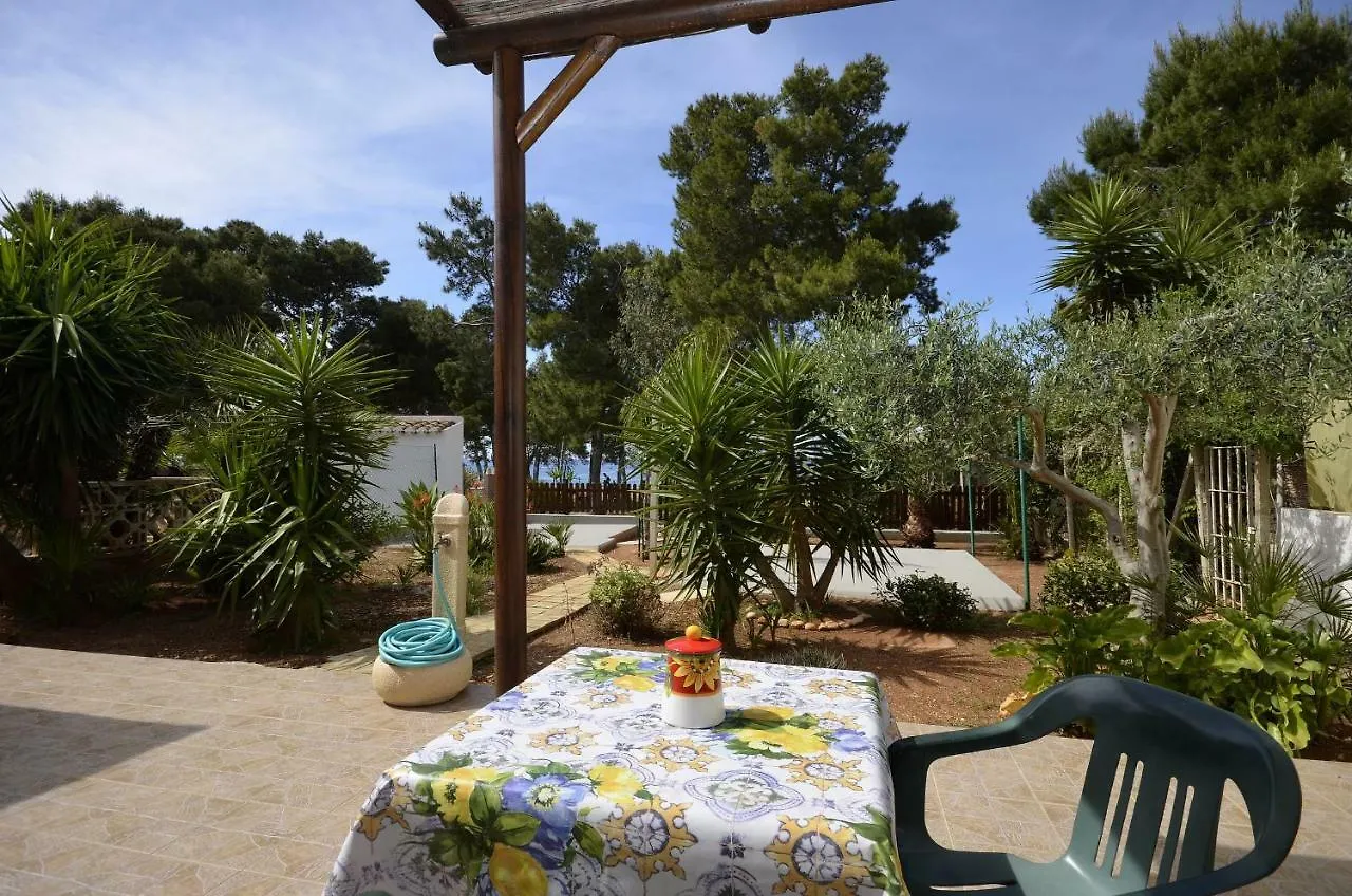 Pineta Sul Mare Apartment Castelluzzo 0*,  Italy