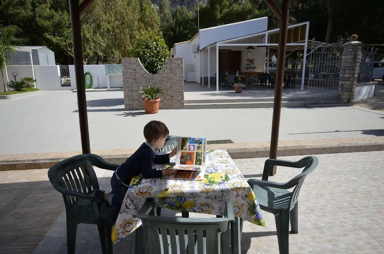 Apartmán Pineta Sul Mare Castelluzzo